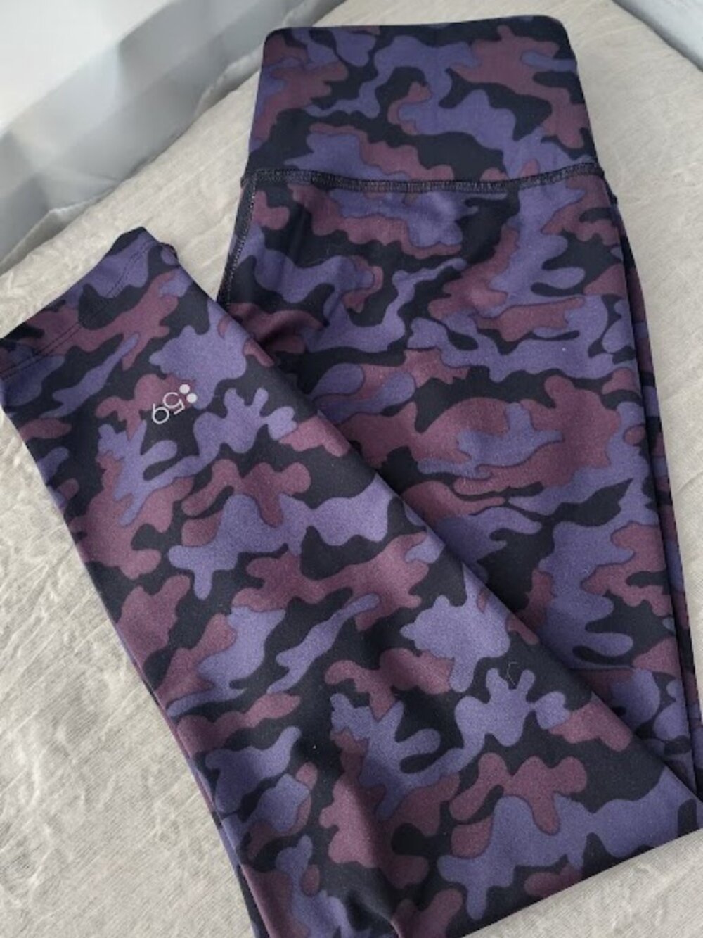Splits59 Purple Camo High-Waist Performance Leggings Size Medium Made in USA